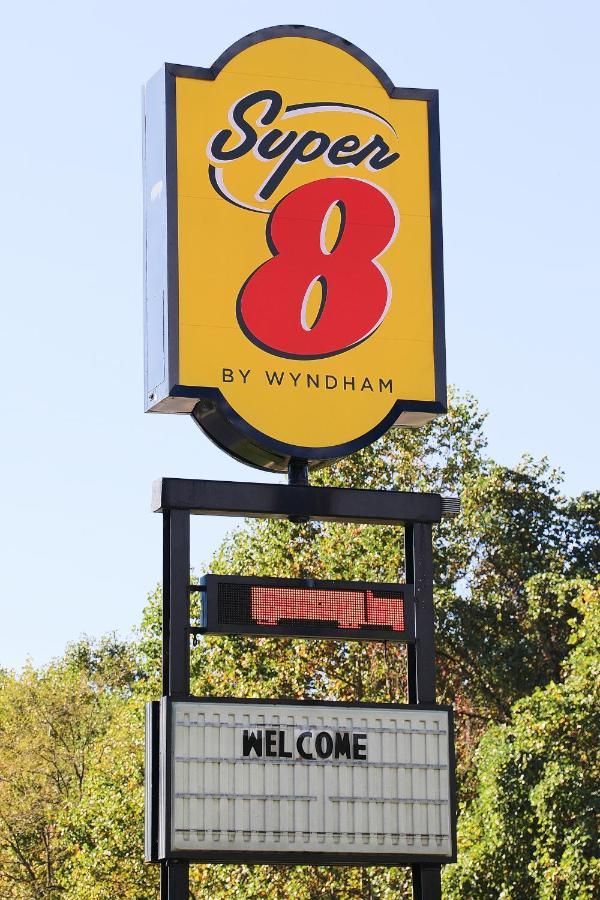 Super 8 By Wyndham Marion Nc Hotel Exterior photo